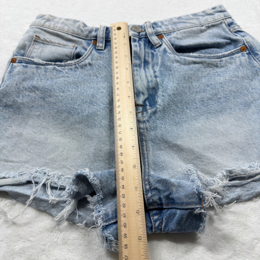 [BLANKNYC] The Reeve Ultra Hi-Rise Denim Shorts Womens 27‎ Light Wash Excellent - Picture 8 of 10